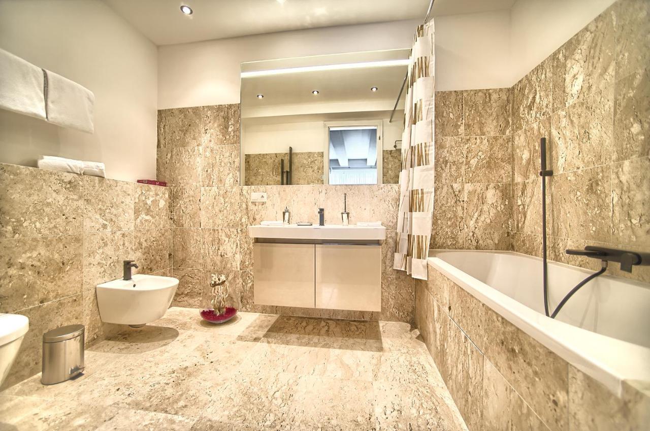Exclusive 2 Bedroom Apartment Old Town - 2 Baths, Balcony And View - By Prague City Apartments Kültér fotó